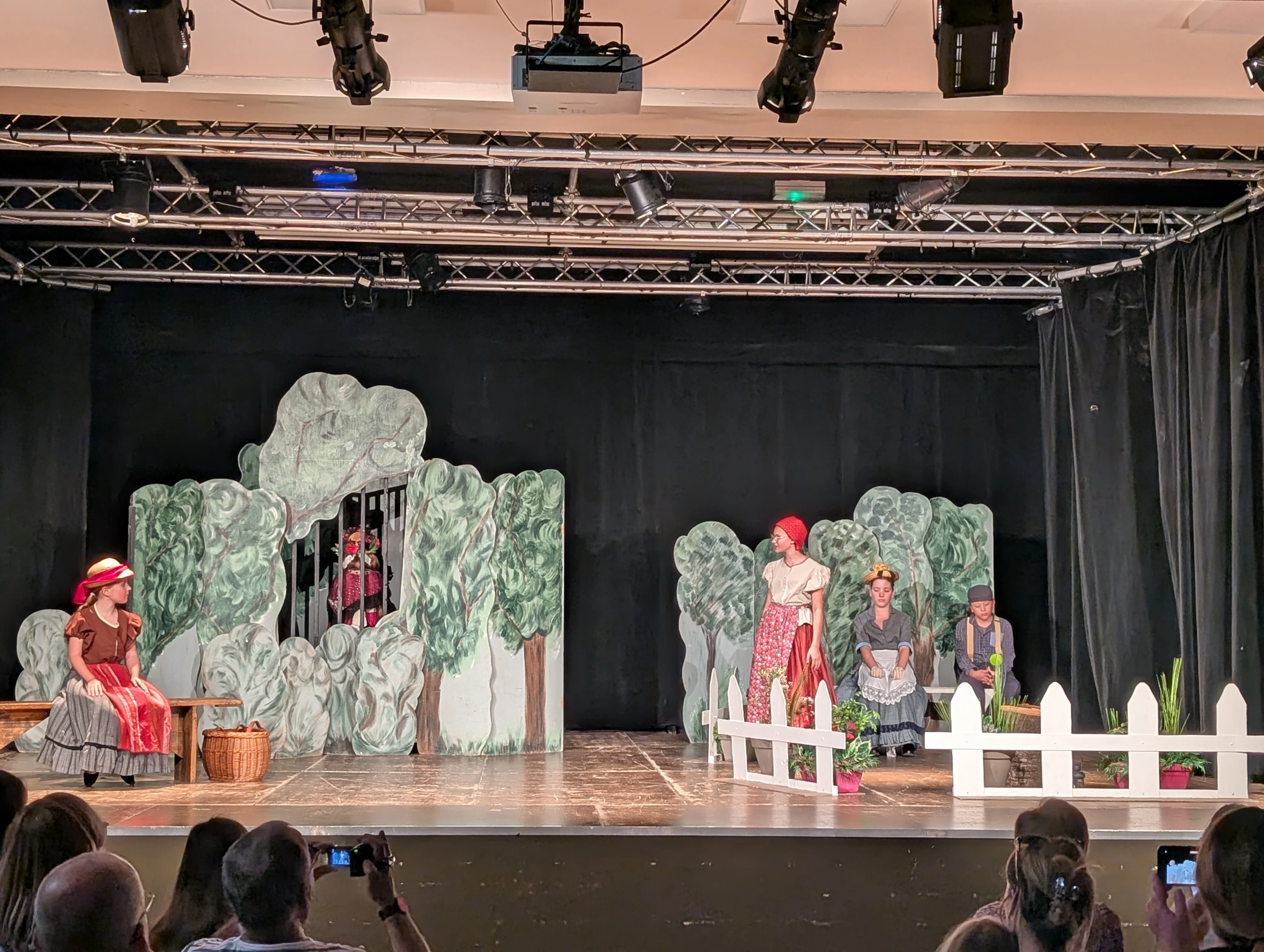 La sorcière et le commissaire